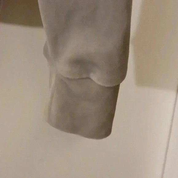 Super  soft gray hoodie - Picture 5 of 9